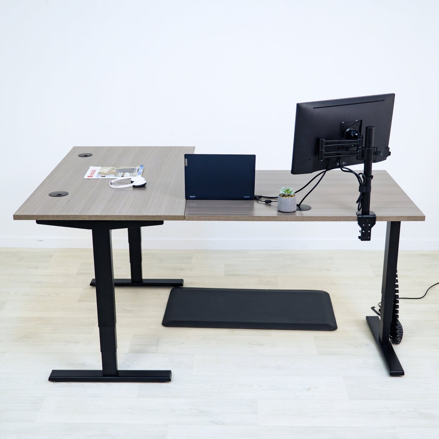 Corner Ryzer Standing Desk 78”x60” Gray Oak